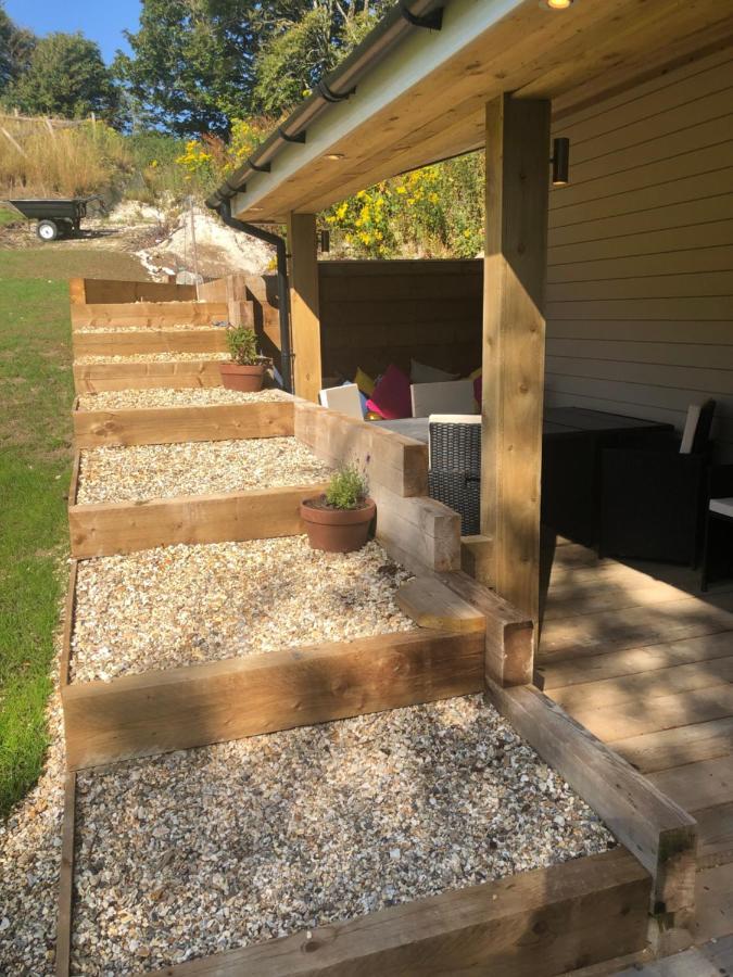 Holiday home The Hideout, A Detached Lodge, Hot Tub, Heating, Wifi & Parking Long Bredy