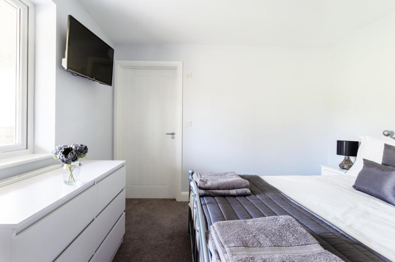 Holiday home The Hideout, A Detached Lodge, Hot Tub, Heating, Wifi & Parking